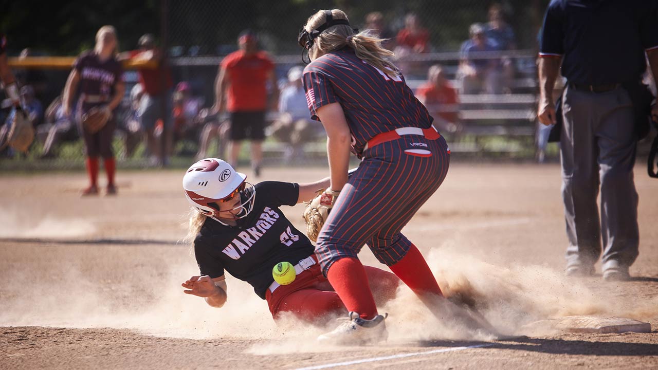 Lady Warriors fall in D4 finals